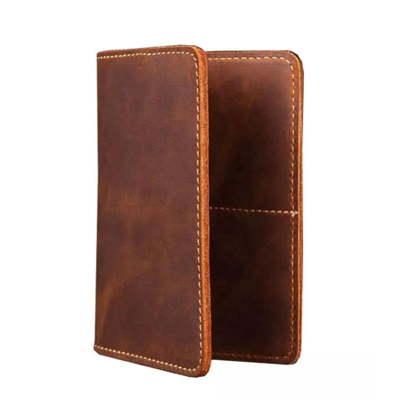 étui passeport cuir coloris marron foncé