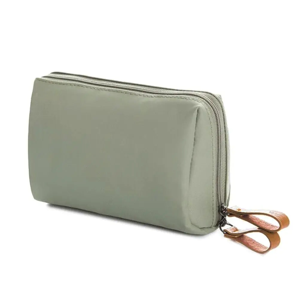 mini trousse de toilette coloris vert