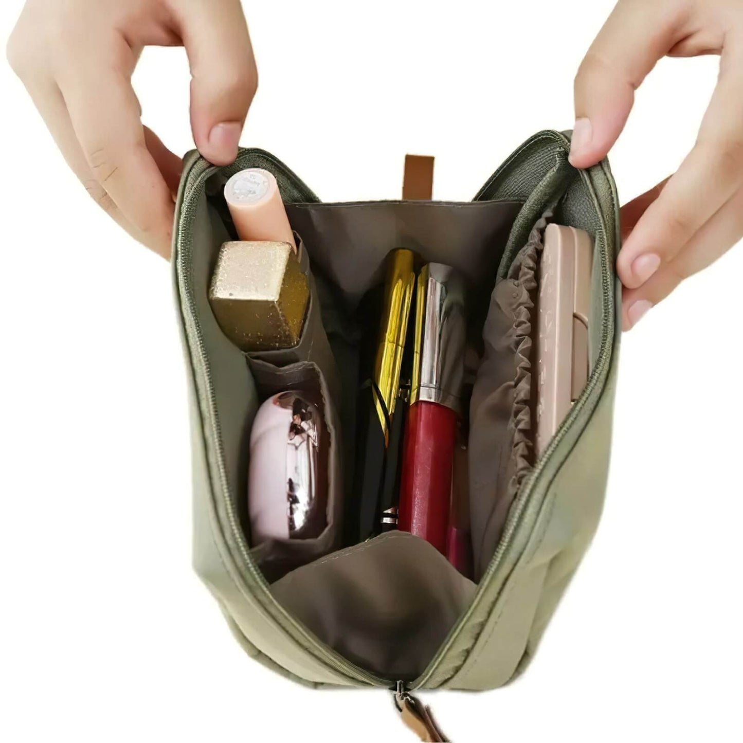mini trousse de toilette vue d'intérieur