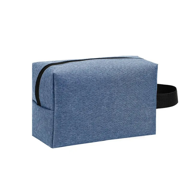 trousse de toilette petite pour homme bleu ciel vue de face