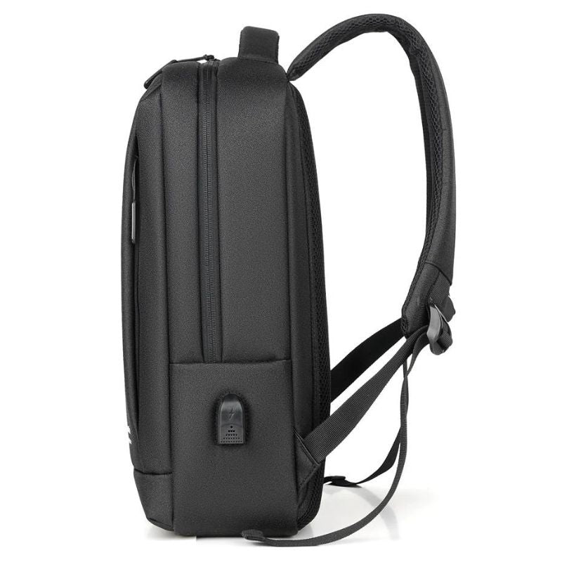Sac à dos ordinateur 16 pouces coloris noir vue de profil