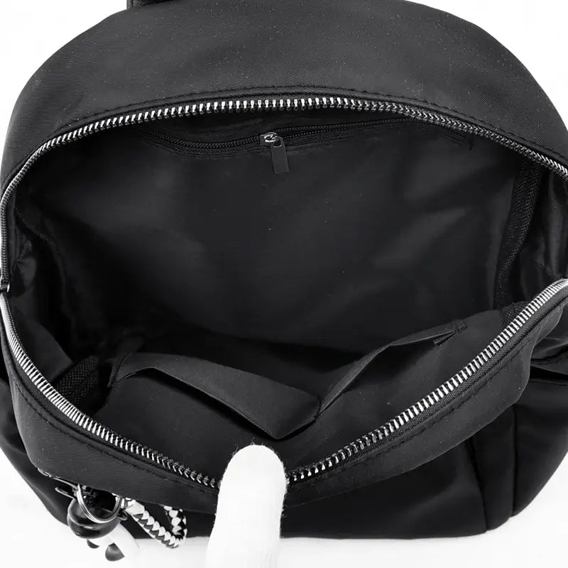 mini sac à dos noir vue d'intérieur