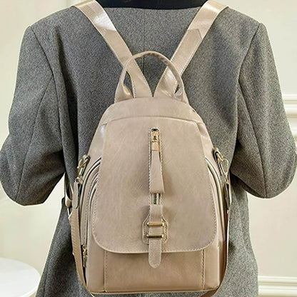 sac à dos ville pour femme porter par un mannequin sur ses épaules
