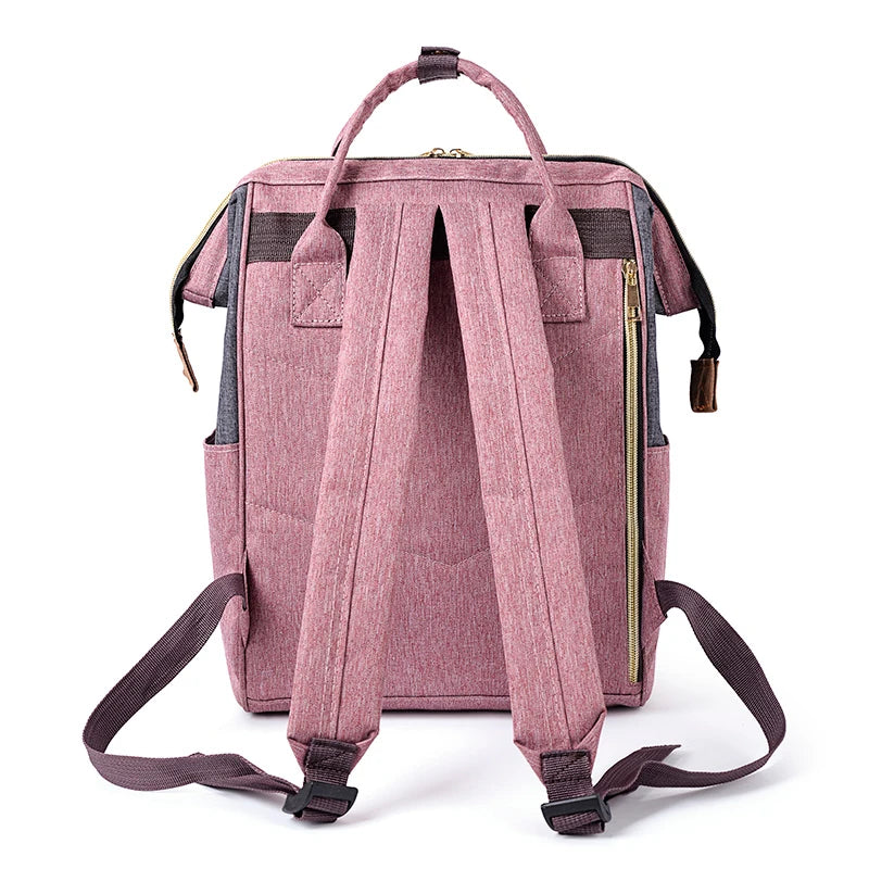 vue de dos du sac à dos femme pour la ville