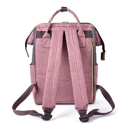 vue de dos du sac à dos femme pour la ville